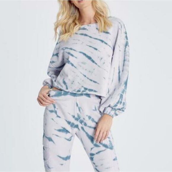 Wildfox Couture Olivia Cropped Oversized  Tie Dye Sweatshirt in Muse Size Medium - Picture 3 of 7